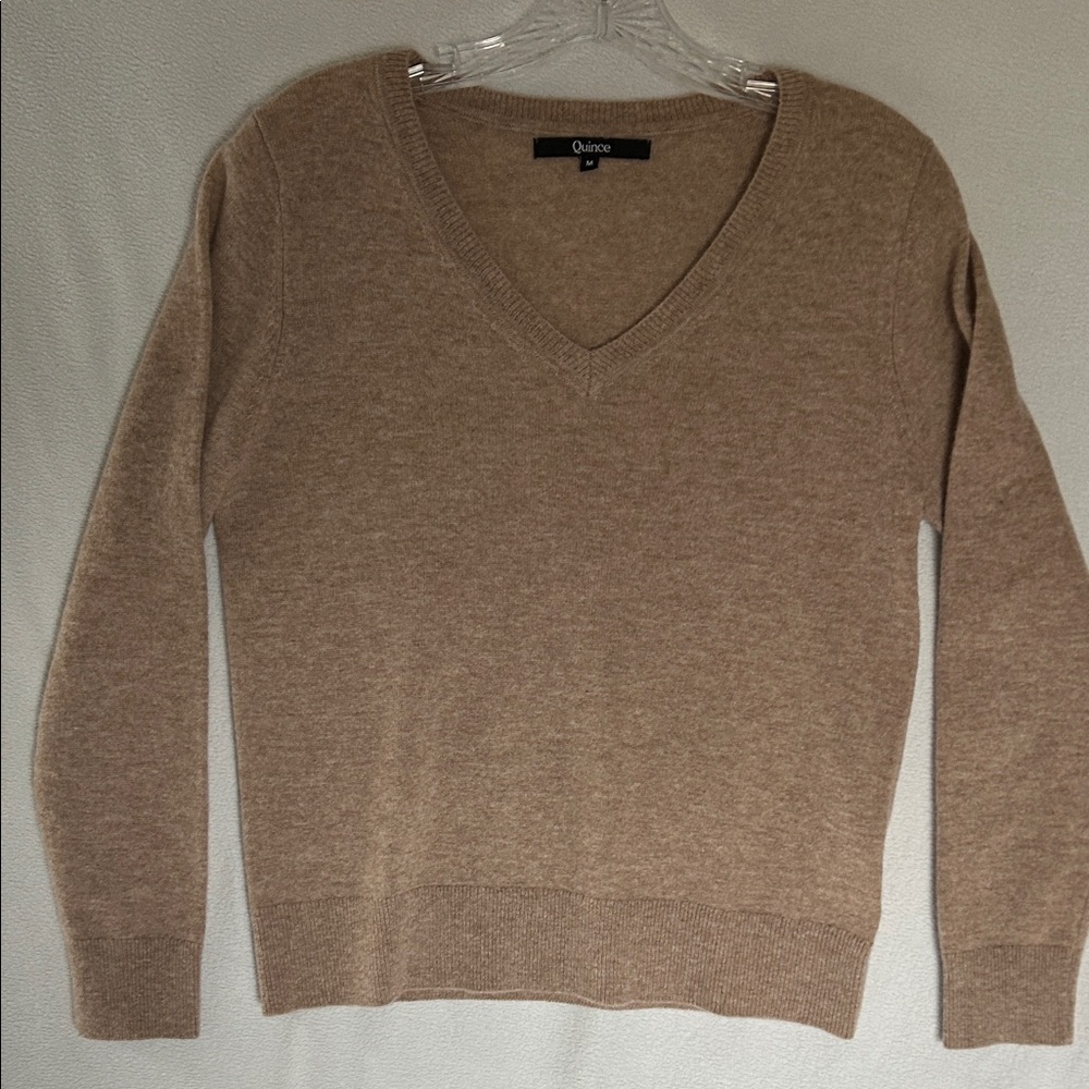 Quince Mongolian Cashmere V-Neck Sweater in Oatmeal